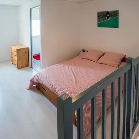아파트 Au Calme, Proche & Commerces, 2 Velos Inclus